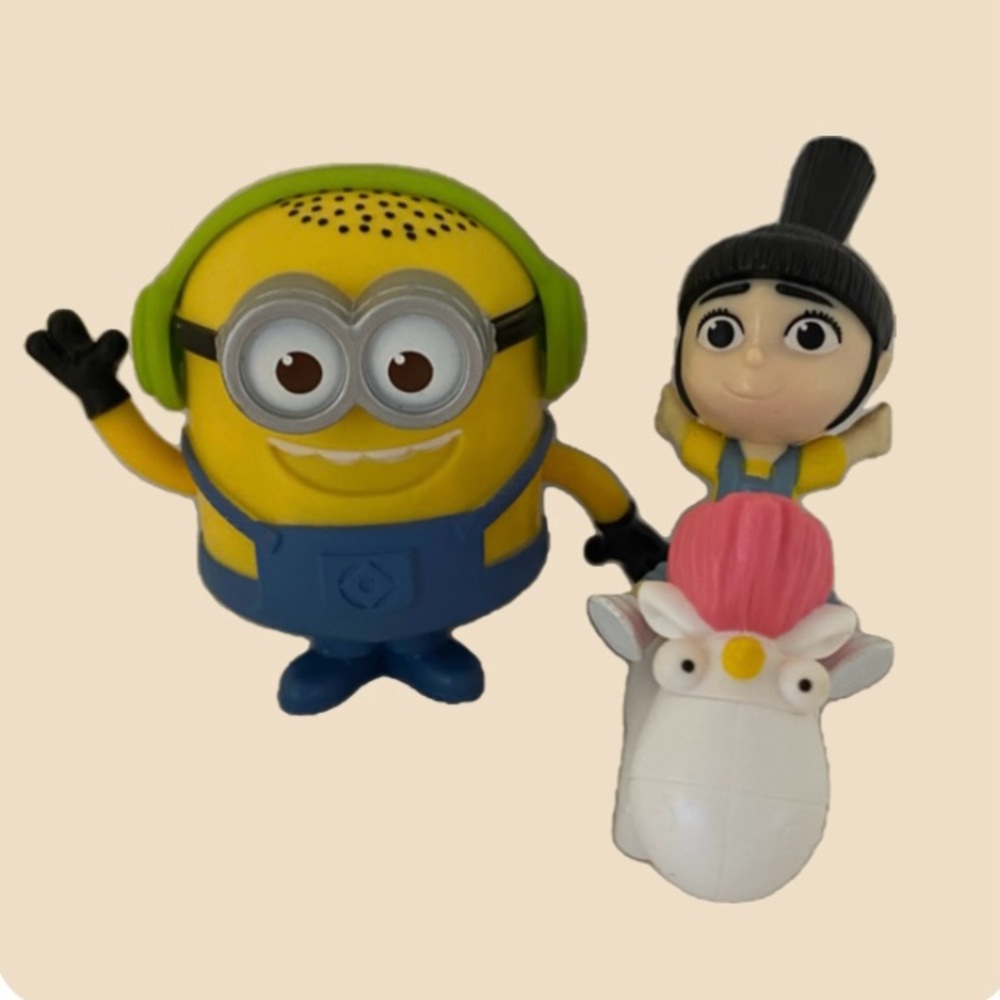 Minion & Agnes on her Unicorn 🦄